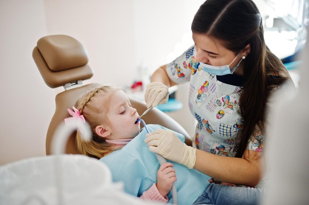 Профессиональная помощь при травмах зубов у детей