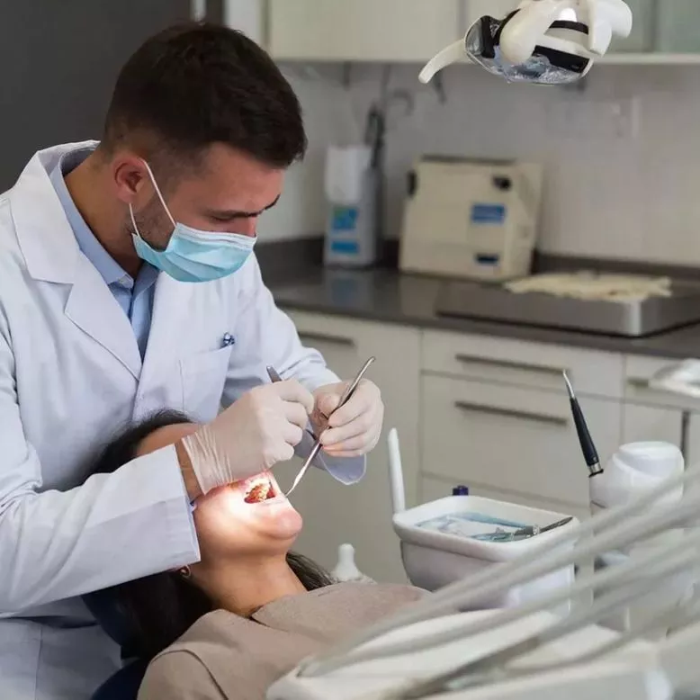 Зачем и в каких случаях удаляют корень зуба?